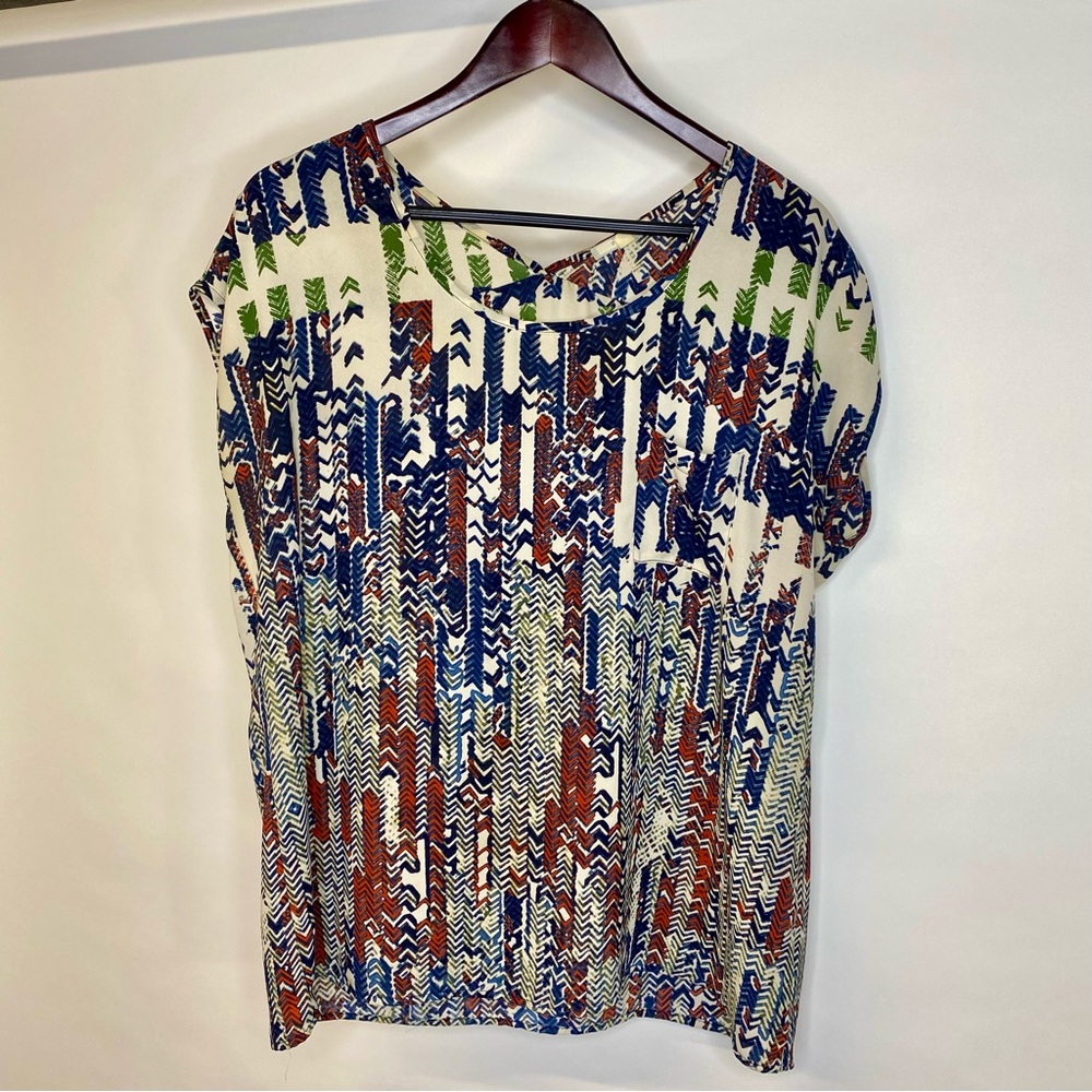 Pleione shirt